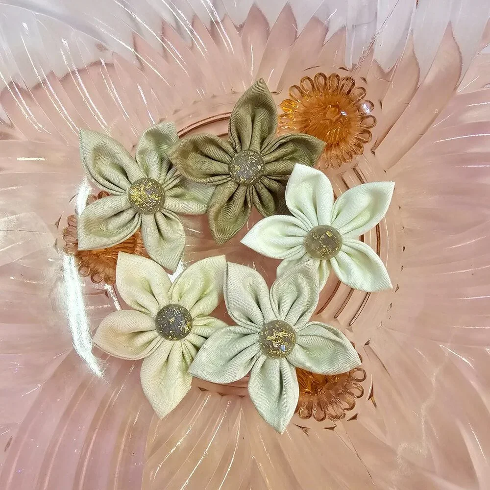 5pc Thatched Dauphin Fabric Flower Set, Vintage Fabrics